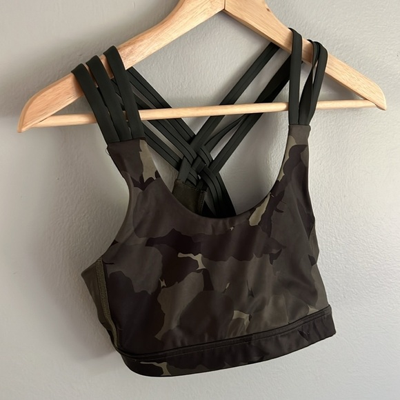 Lululemon Camo Energy Sports Bra Criss-Cross Straps Size 8 - Picture 2 of 6